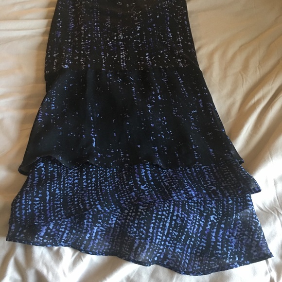 Simply Vera Plus Women’s Black & Purple Mixed Pattern Layered Ruffled Blouse - Picture 8 of 13